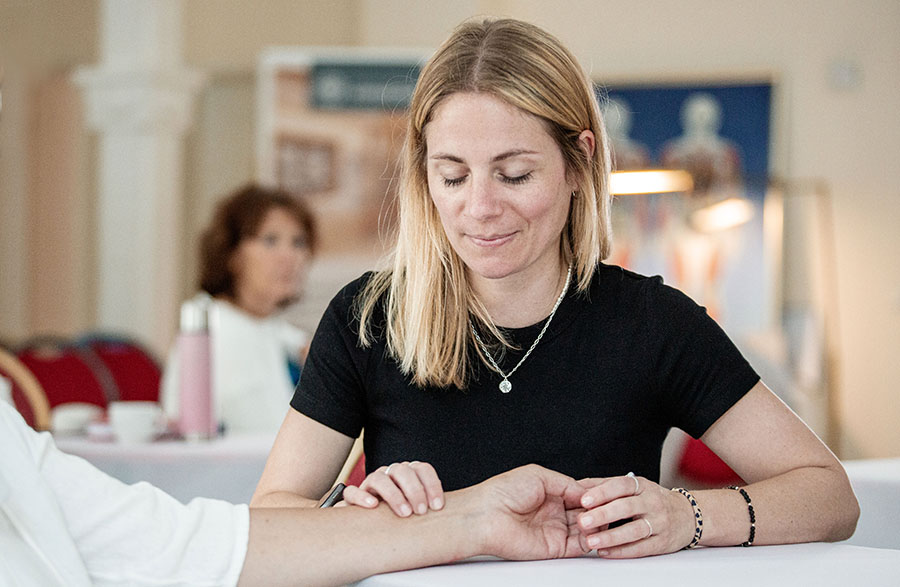 Basiskurs Einsteiger Ayurveda Pulsdiagnose und Phytotherapie