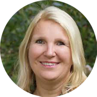 Dr Jacqueline Repmann